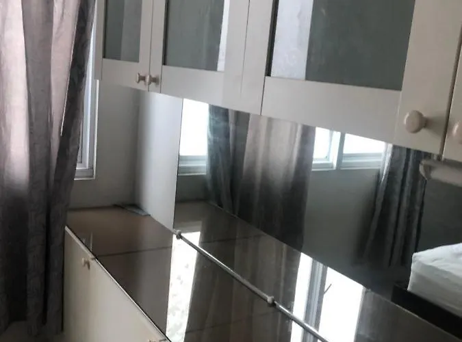 Sea Residences Moa By Jo * Manila